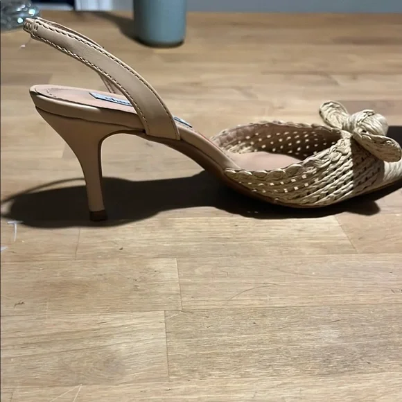 Charles David slingback kitten heels - Picture 3 of 3